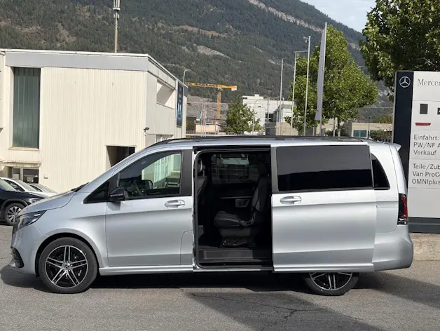 MERCEDES-BENZ V 300 d Exclusive L SWISS EDITION 4MATIC