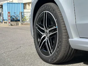 MERCEDES-BENZ V 300 d Exclusive L SWISS EDITION 4MATIC