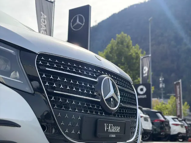 MERCEDES-BENZ V 300 d Exclusive L SWISS EDITION 4MATIC