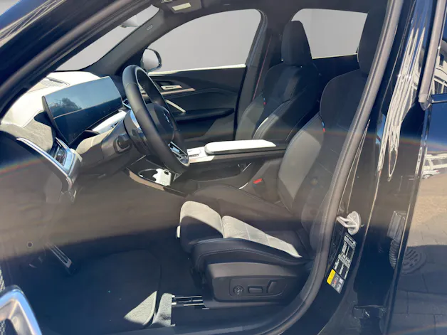 BMW iX2 eDrive 20 M Sport Pro