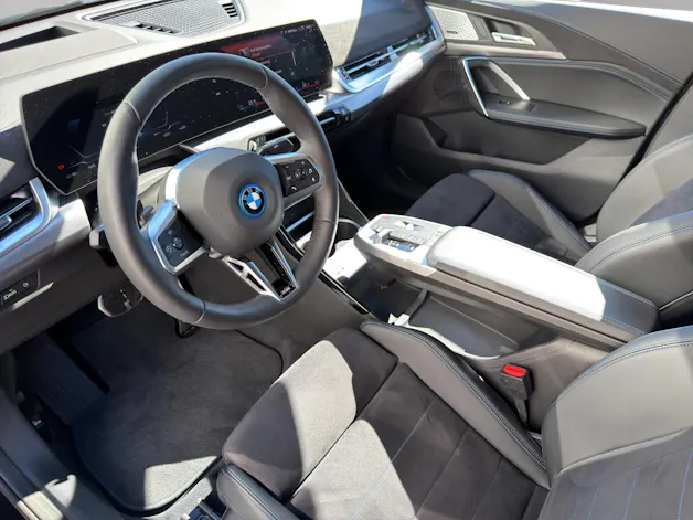BMW iX2 eDrive 20 M Sport Pro