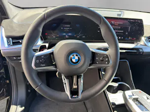 BMW iX2 eDrive 20 M Sport Pro