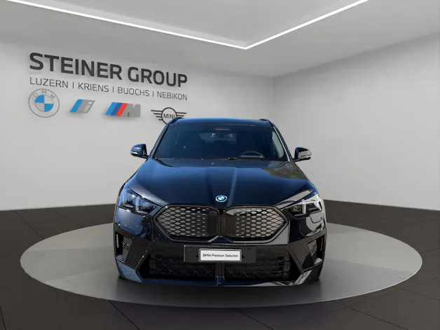 BMW iX2 eDrive 20 M Sport Pro