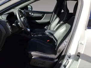 VOLVO XC40 1.5 T5 TE R-Design