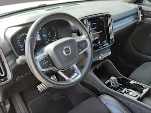 VOLVO XC40 1.5 T5 TE R-Design
