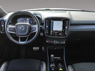 VOLVO XC40 1.5 T5 TE R-Design