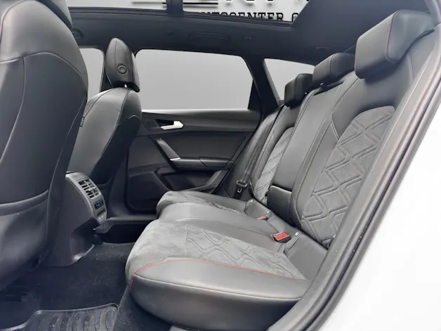 SEAT Leon ST 1.5 eTSI mHEV DSG FR