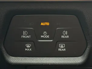 SEAT Leon ST 1.5 eTSI mHEV DSG FR