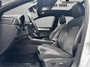 SEAT Leon ST 1.5 eTSI mHEV DSG FR