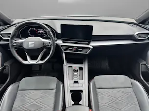 SEAT Leon ST 1.5 eTSI mHEV DSG FR
