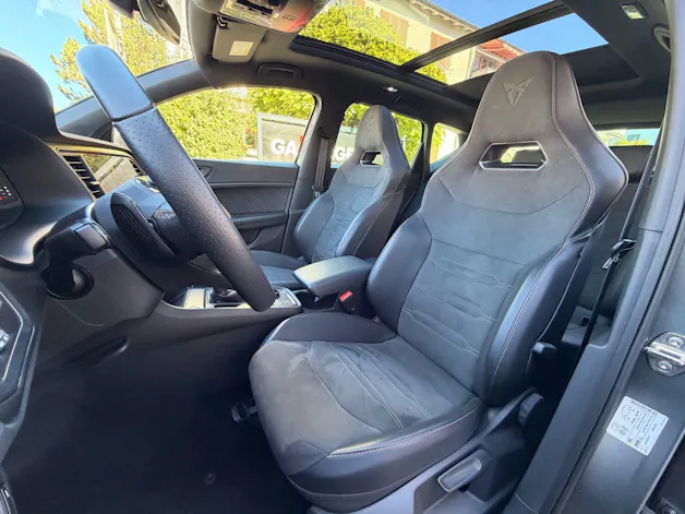 CUPRA Ateca 1.5 TSI *** PANORAMADACH & ANHÄNGERKUPPLUNG ***