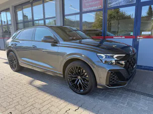 AUDI SQ8 SUV TFSI quattro tiptronic