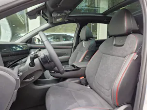 HYUNDAI Tucson 1.6 T-GDi HEV N-Line 4WD