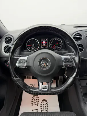 VW Tiguan 2.0 TDI BMT CUP ABT 205PS 4Motion DSG / RF-Kamera / Navi / PDC / DAB / AHK-Schwenkbar /