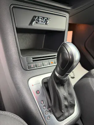 VW Tiguan 2.0 TDI BMT CUP ABT 205PS 4Motion DSG / RF-Kamera / Navi / PDC / DAB / AHK-Schwenkbar /