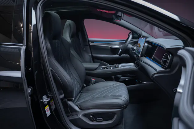 BYD Sealion 7 91,3 kWh Excellence AWD / Panoramadach / Head-Up Display / 360° Kamera