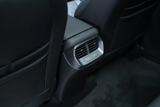 BYD Sealion 7 91,3 kWh Excellence AWD / Panoramadach / Head-Up Display / 360° Kamera
