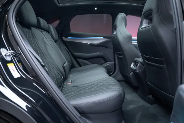 BYD Sealion 7 91,3 kWh Excellence AWD / Panoramadach / Head-Up Display / 360° Kamera