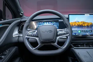 BYD Sealion 7 91,3 kWh Excellence AWD / Panoramadach / Head-Up Display / 360° Kamera
