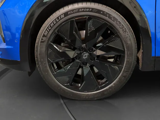 RENAULT Rafale 1.2 E-Tech Hybrid 200 Esprit Alpine