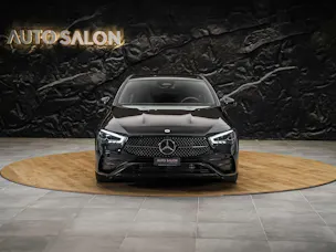 MERCEDES-BENZ CLA 200 d AMG Night Edition *ALL BLACK*Facelift*Ambientebeleuchtung*
