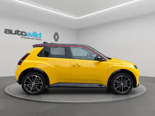 RENAULT R5 E-Tech Comfort Range 52kWh Iconic Five