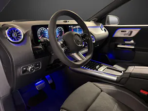 MERCEDES-BENZ GLA 250 4MATIC Swiss Star