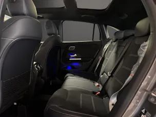 MERCEDES-BENZ GLA 250 4MATIC Swiss Star