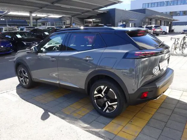 PEUGEOT 2008 1.2 145 MHEV GT