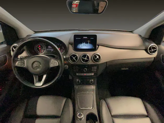MERCEDES-BENZ B-Klasse W246 B 180 Style