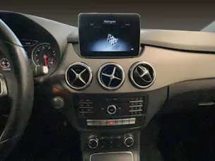 MERCEDES-BENZ B-Klasse W246 B 180 Style