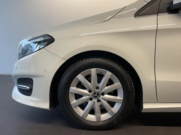 MERCEDES-BENZ B-Klasse W246 B 180 Style