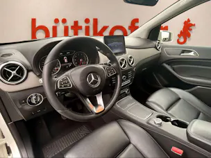 MERCEDES-BENZ B-Klasse W246 B 180 Style