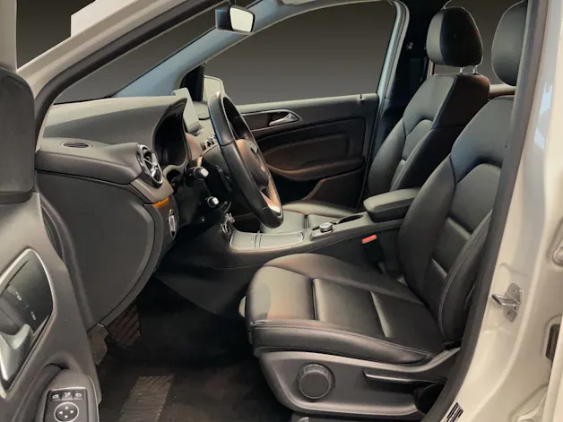MERCEDES-BENZ B-Klasse W246 B 180 Style