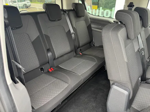 VW Caravelle 2.0 TDI Life