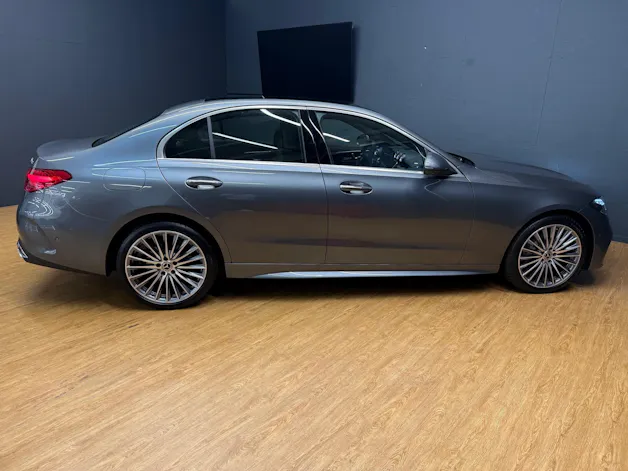 MERCEDES-BENZ C 220 d 4M - SwissStar - AMG / DISTRONIC / 360 Grad Kamera / Leder Nappa / Hinterachslenkung