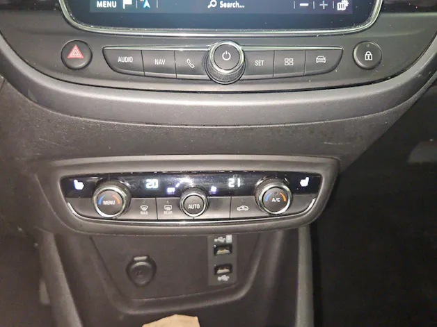 OPEL Crossland X 1.2i Ultimate