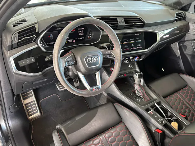 AUDI RS Q3 Sportback quattro S tronic