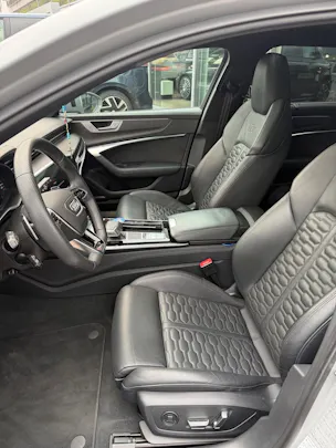 AUDI RS6 Avant 4.0 TFSI V8 quattro