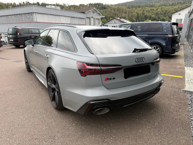 AUDI RS6 Avant 4.0 TFSI V8 quattro