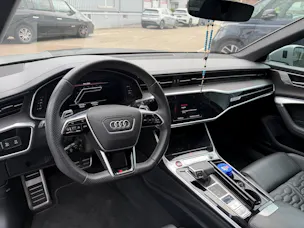 AUDI RS6 Avant 4.0 TFSI V8 quattro