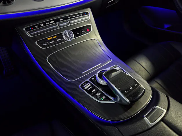 MERCEDES-BENZ E 400 AMG Line 4matic Coupé