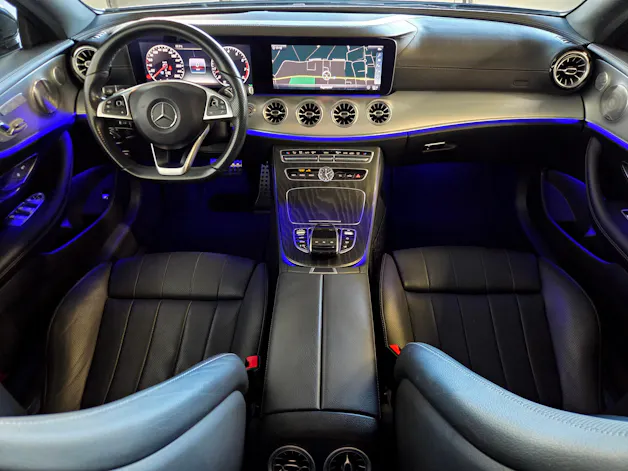 MERCEDES-BENZ E 400 AMG Line 4matic Coupé