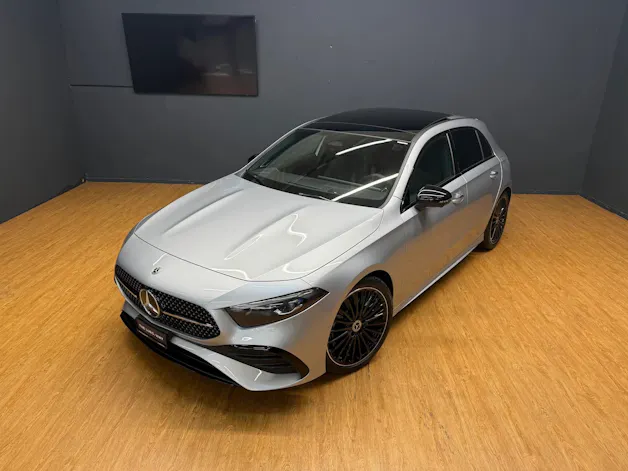 MERCEDES-BENZ A 220 4M - AMG / DISTRONIC / 360 Grad Kamera / Leder-Paket / Winter-Paket / Night-Paket
