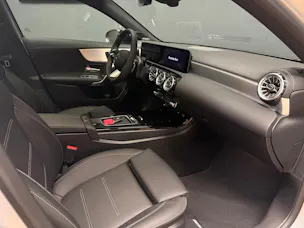 MERCEDES-BENZ A 220 4M - AMG / DISTRONIC / 360 Grad Kamera / Leder-Paket / Winter-Paket / Night-Paket