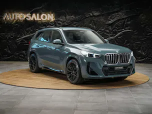 BMW X1 xDrive 23i M Sport *20" Felgen*Abstandstempomat*AHK*