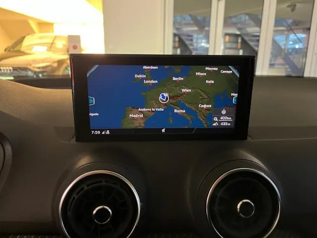 AUDI SQ2 TFSI quattro S-tronic