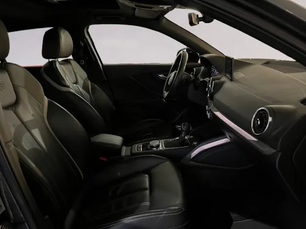 AUDI SQ2 TFSI quattro S-tronic