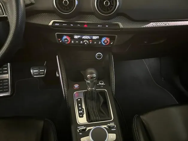 AUDI SQ2 TFSI quattro S-tronic