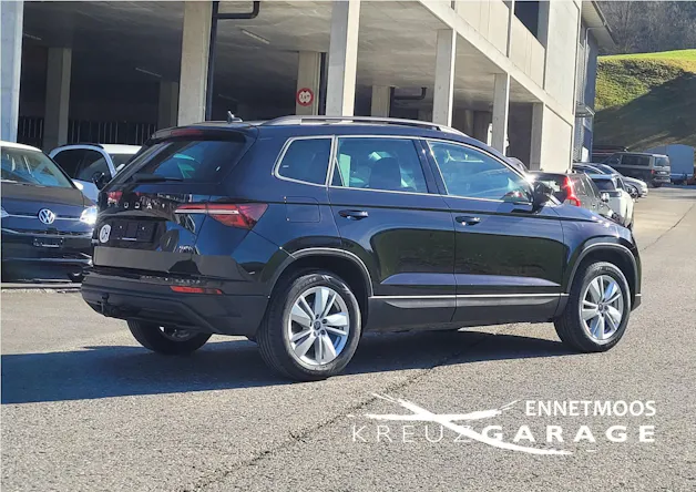 SKODA Karoq 2.0 TDI CR Selection 4x4 DSG *Anhängerkupplung+Garantie*